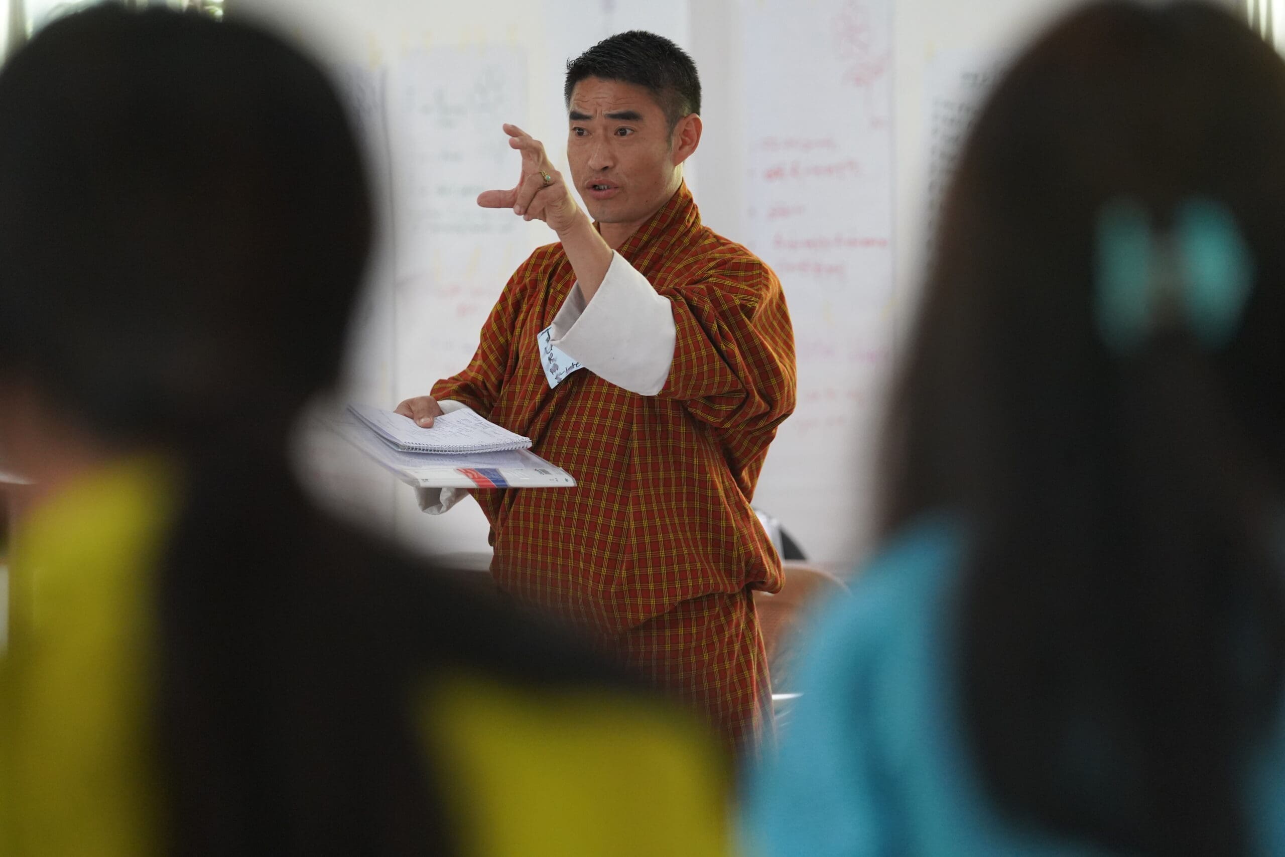 A rural entrepreneur pitching his idea and convincing other to join his entrepreneur journey during Agro-entreprise Bootcamp